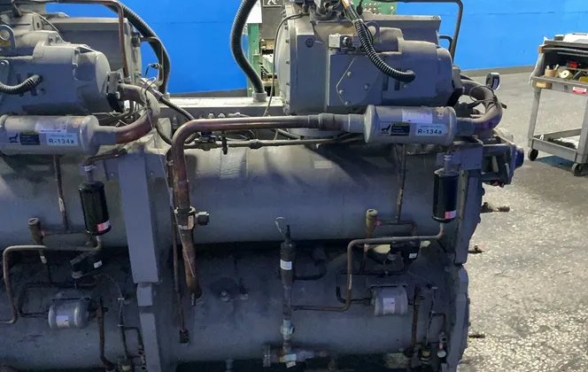 Carrier #30HXC076R-661KA, Water Cooled Chiller, R-134a Refrigerant (2 available) - Image 9