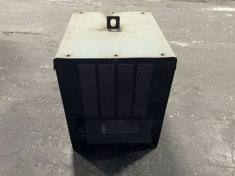 Miller #DELTA-FAB, CV/DC Welder, 375 Amps, 17.6 kW (2 available) - Image 3