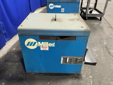 Miller #DELTA-FAB, CV/DC Welder, 375 Amps, 17.6 kW (2 available) - Image 9