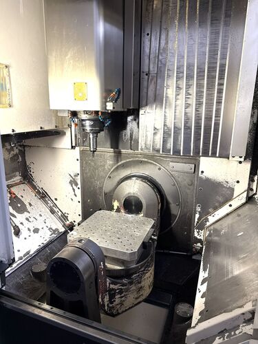 GF Mikron #HEM-500U, 5-axis UMC, 19.7" X, 17.7" Y, 15.8" Z, 20000 RPM, 30 HP, 30 automatic tool changer - Image 3