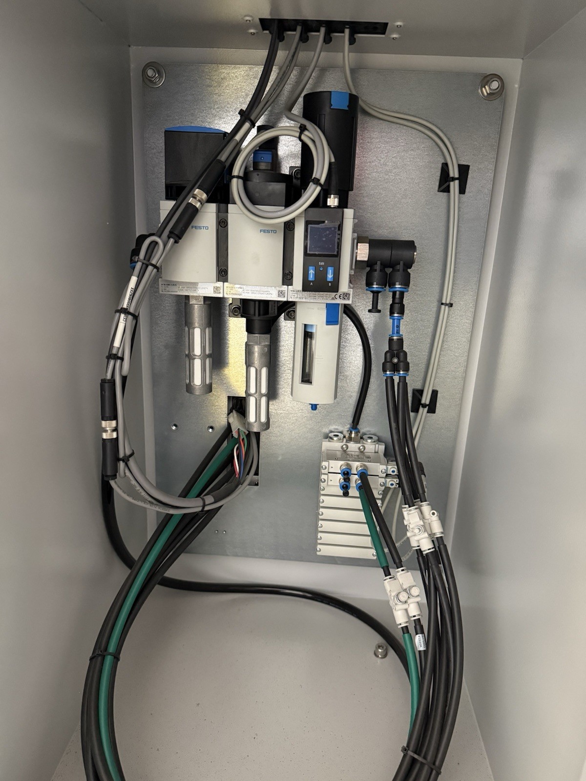 IPG Photonics #SYS4XRC0MNMN2NXU, LaserCube Fiber Optic CNC Laser, 450 watt, 4' x4', 2020 - Image 10