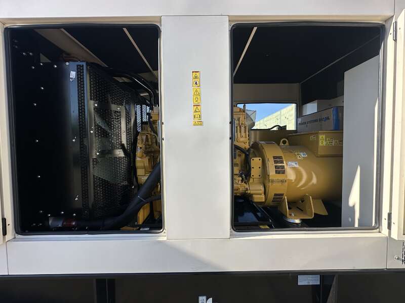 400 KW Caterpillar #D400GC, diesel generator set, 277/480 Volts, 609 HP @ 1800 RPM, C13 engine, EPA Tier 3 - Image 6