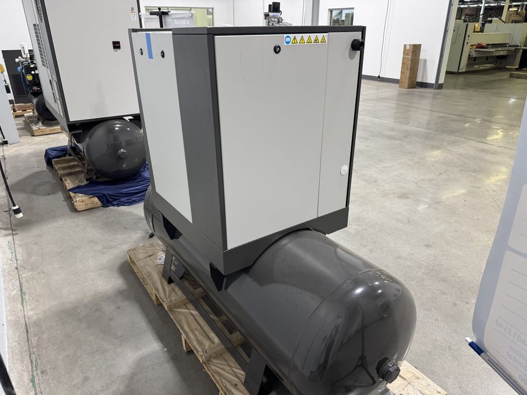 51 cfm, 125 psi, Schulz #SRP-4015E-Dynamic, rotary screw air compressor, 15 HP, 208-230/460 V., new - Image 5