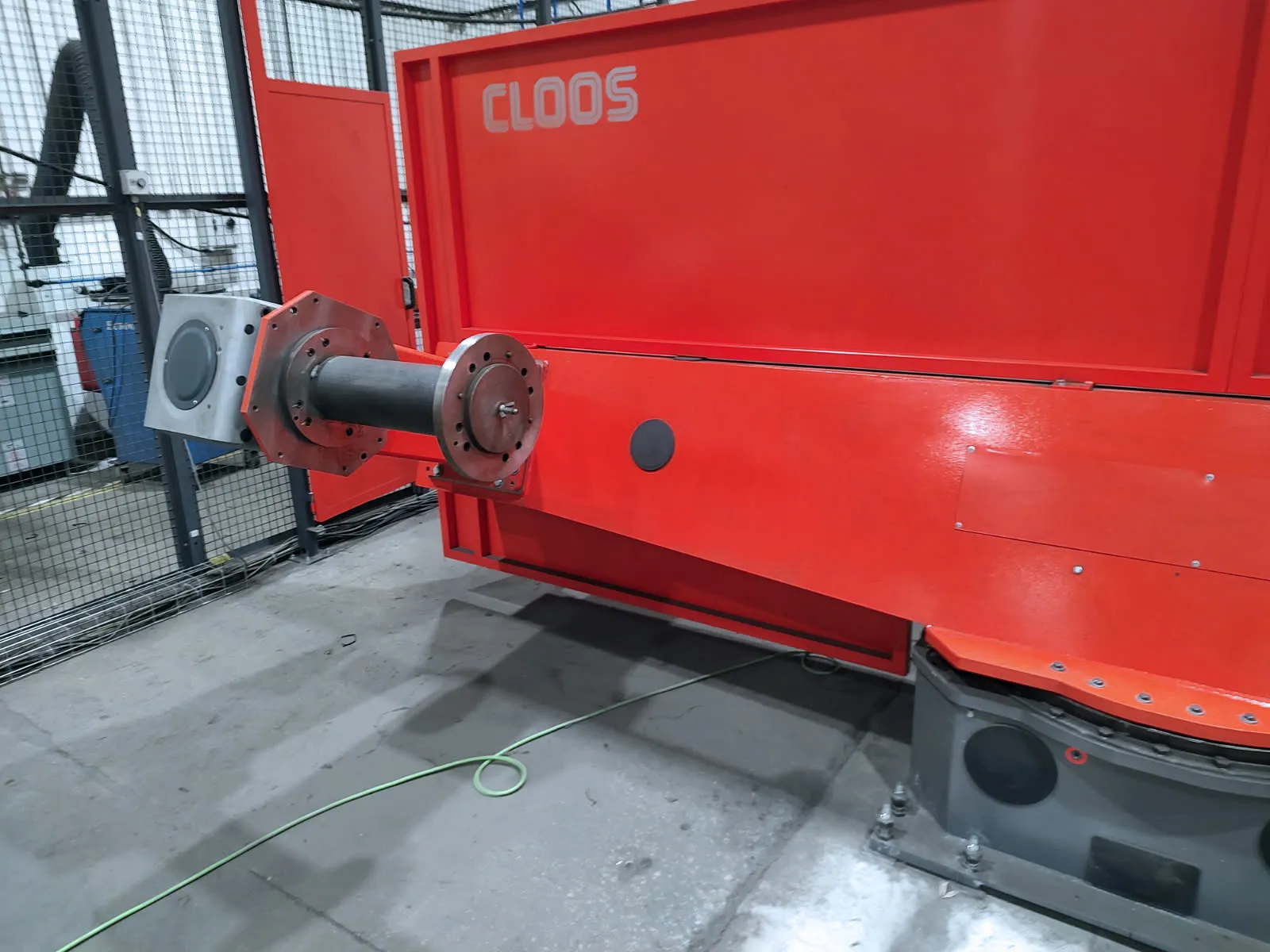 Cloos CS-30, robotic welding cell, QIROX QC2 Control, 7-Axis, 22 lb. payload, 240" operating range, 2021 - Image 5
