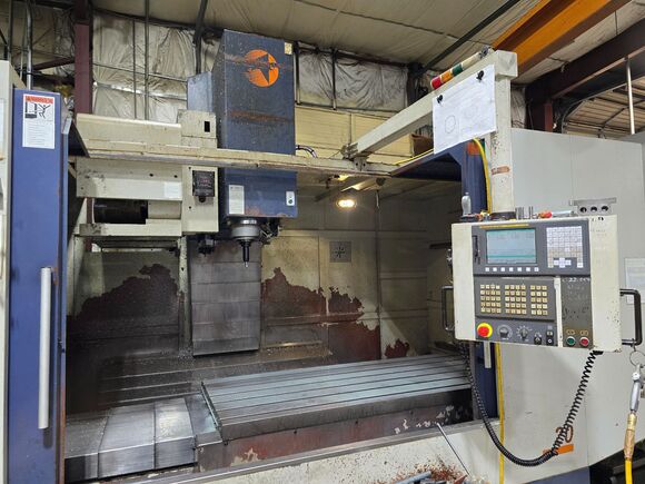 Takumi #V20, vertical machining center, 70.8" X, 35.4" Y, 29.5" Z, 4500 RPM, 16 automatic tool changer, CAT - Image 2