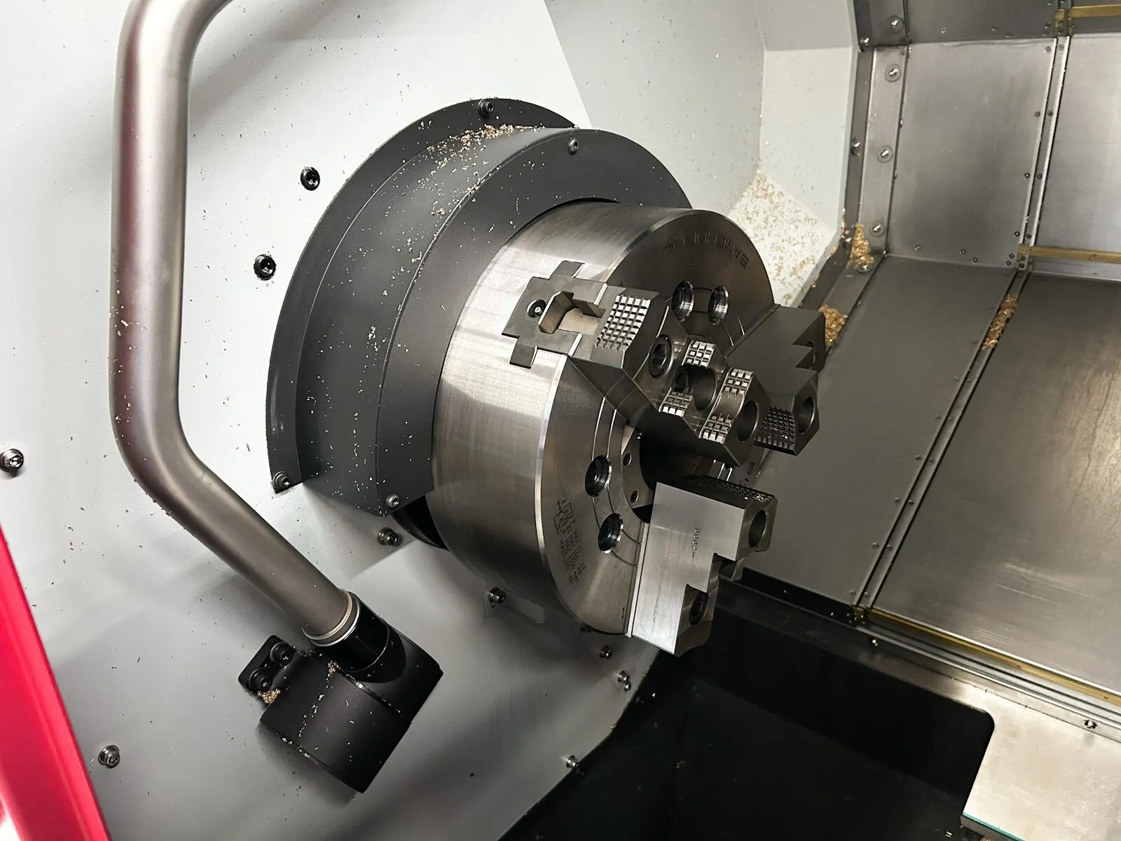Smart Machine Tool #NL-3500BY, CNC lathe, 4-Axis, 35.8" swing, 15" chuck, 57.9" machining length, 2,000 RPM - Image 4