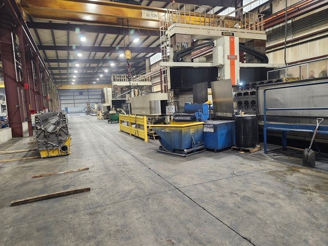 SNK #RB-7VM, CNC gantry machining center, 324" X Travel, 177.1" Y Travel, 23.6" Z, 4,500 RPM, 60 automatic - Image 3