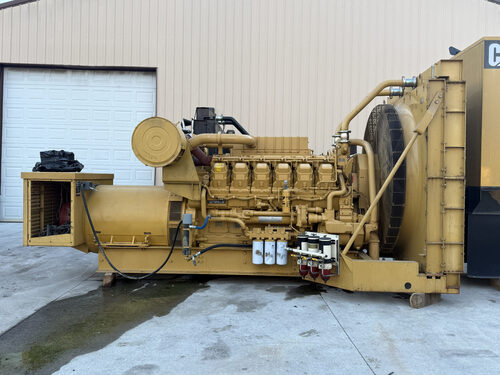 1,500 KW Caterpillar #3516, diesel generator set, 480V., 3-Ph., 60 Hz, standby, open skid, 119,295 hours, 1992 - Image 1