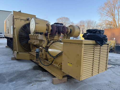 1,500 KW Caterpillar #3516, diesel generator set, 480V., 3-Ph., 60 Hz, standby, open skid, 119,295 hours, 1992 - Image 4