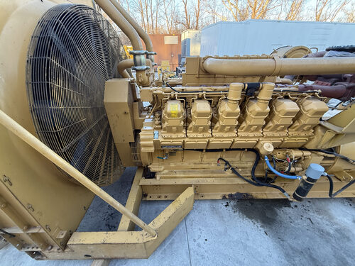 1,500 KW Caterpillar #3516, diesel generator set, 480V., 3-Ph., 60 Hz, standby, open skid, 119,295 hours, 1992 - Image 6