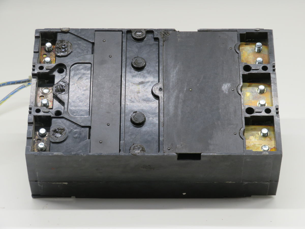 1200 Amps, Square D MHL3612001386, MCCB, 3-Pole, 600 Volts AC, 65 KA IC - Image 2