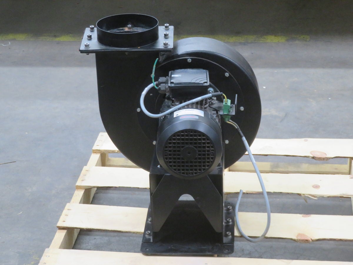 3 HP 2860 RPM LAFERT, 90L DA2, AC Motor, 400/460 Volts - Image 4