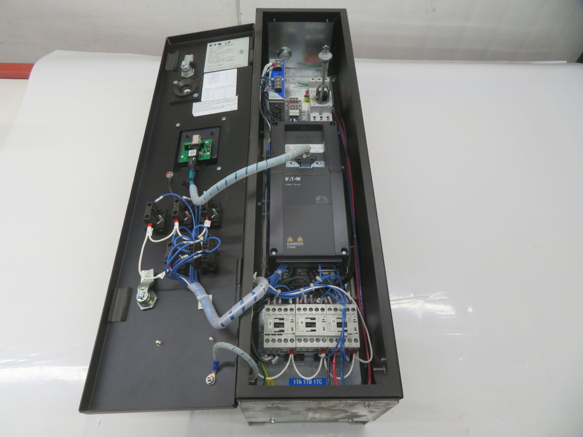 3 HP Eaton, HMX01131NAM1, Variable Frequency Drive, 208 Volts Input, 11 Amps Output - Image 3