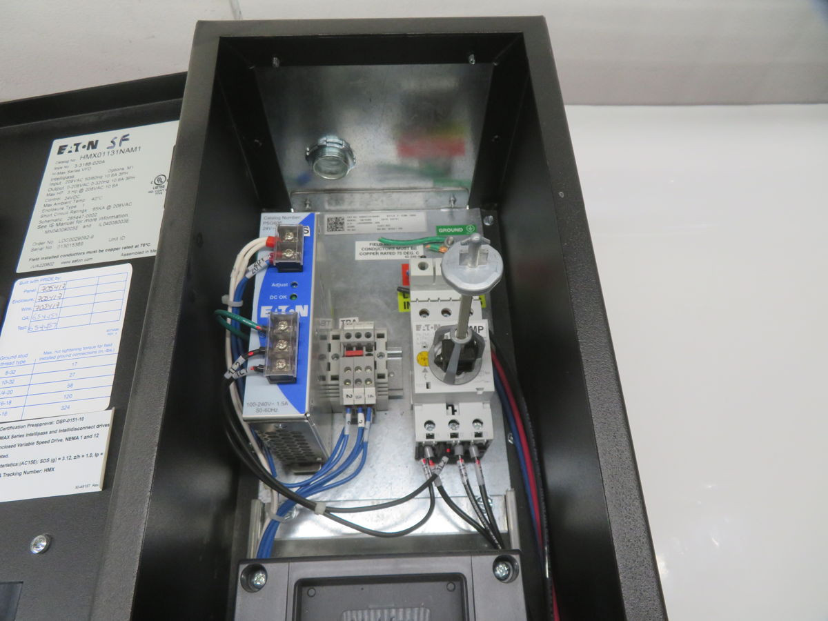 3 HP Eaton, HMX01131NAM1, Variable Frequency Drive, 208 Volts Input, 11 Amps Output - Image 4