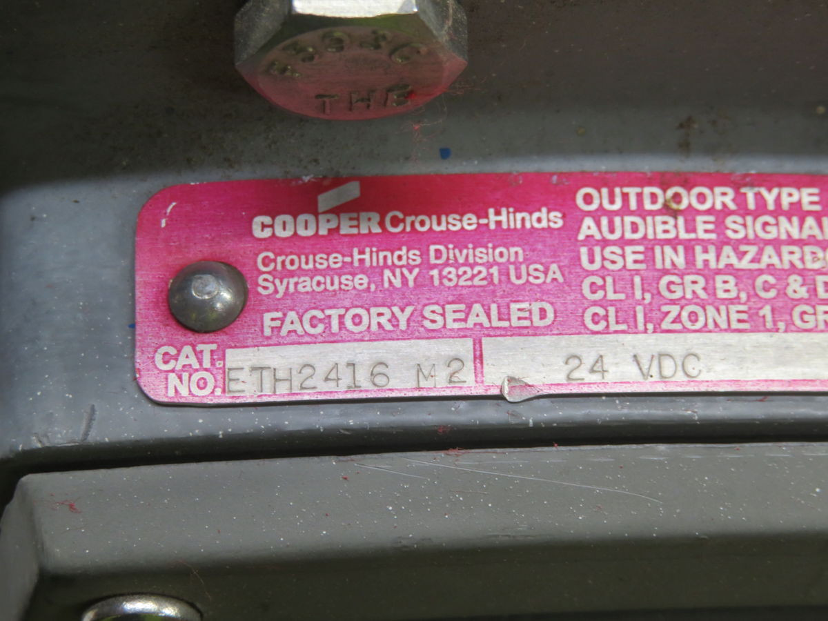 Crouse-Hinds #2416, Crouse Hinds 2416 M2 Horn Signal, 24V DC Power, 100 DB Sound - Image 4