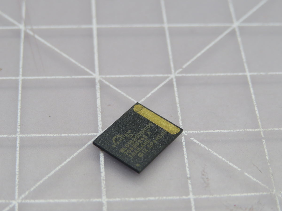 Infineon #17-4038101-01, LOT OF 680 Infineon 17-4038101-01 ML01G200BHI00 Nand Flash Memory - Image 1