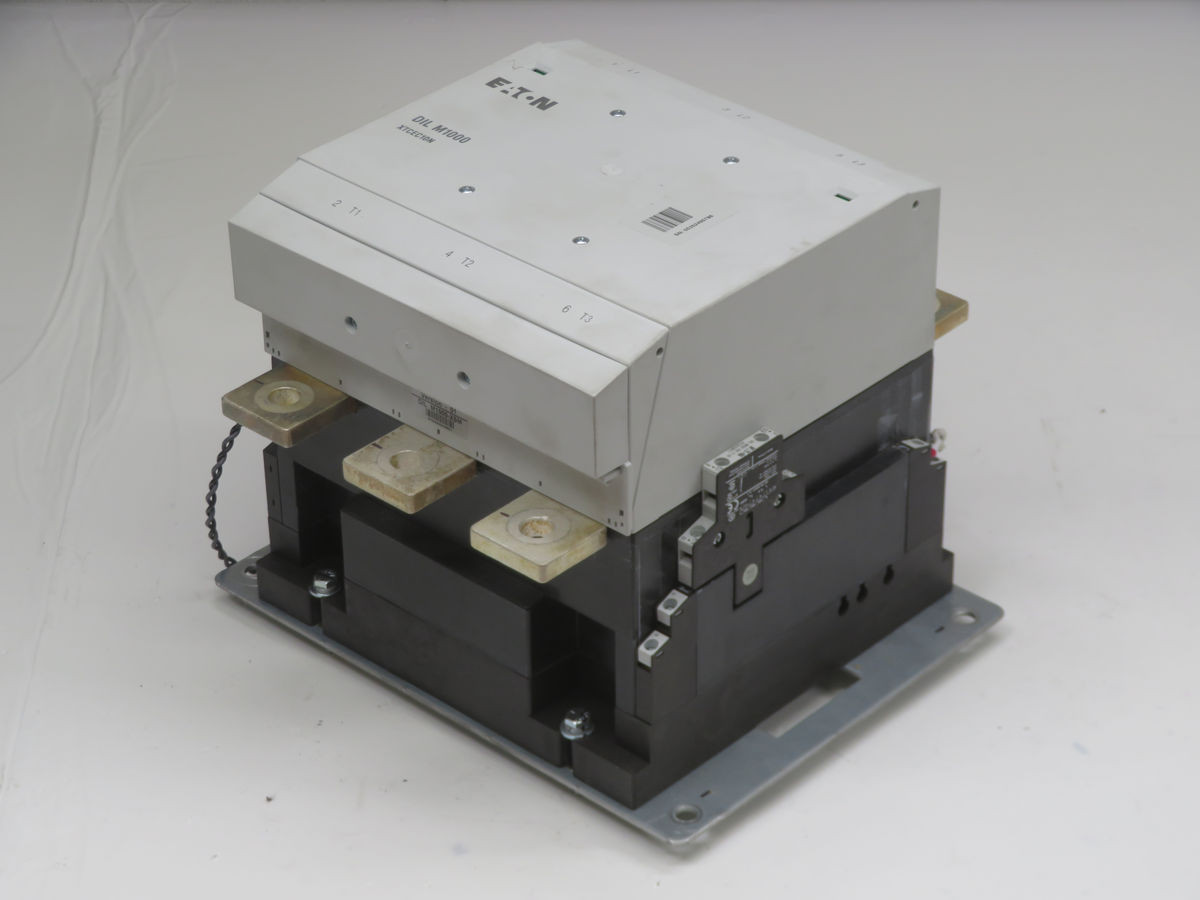 1000 Amps, Eaton, M1000 XTCEC10N, contactor, 800 HP, 1000 Volts - Image 1