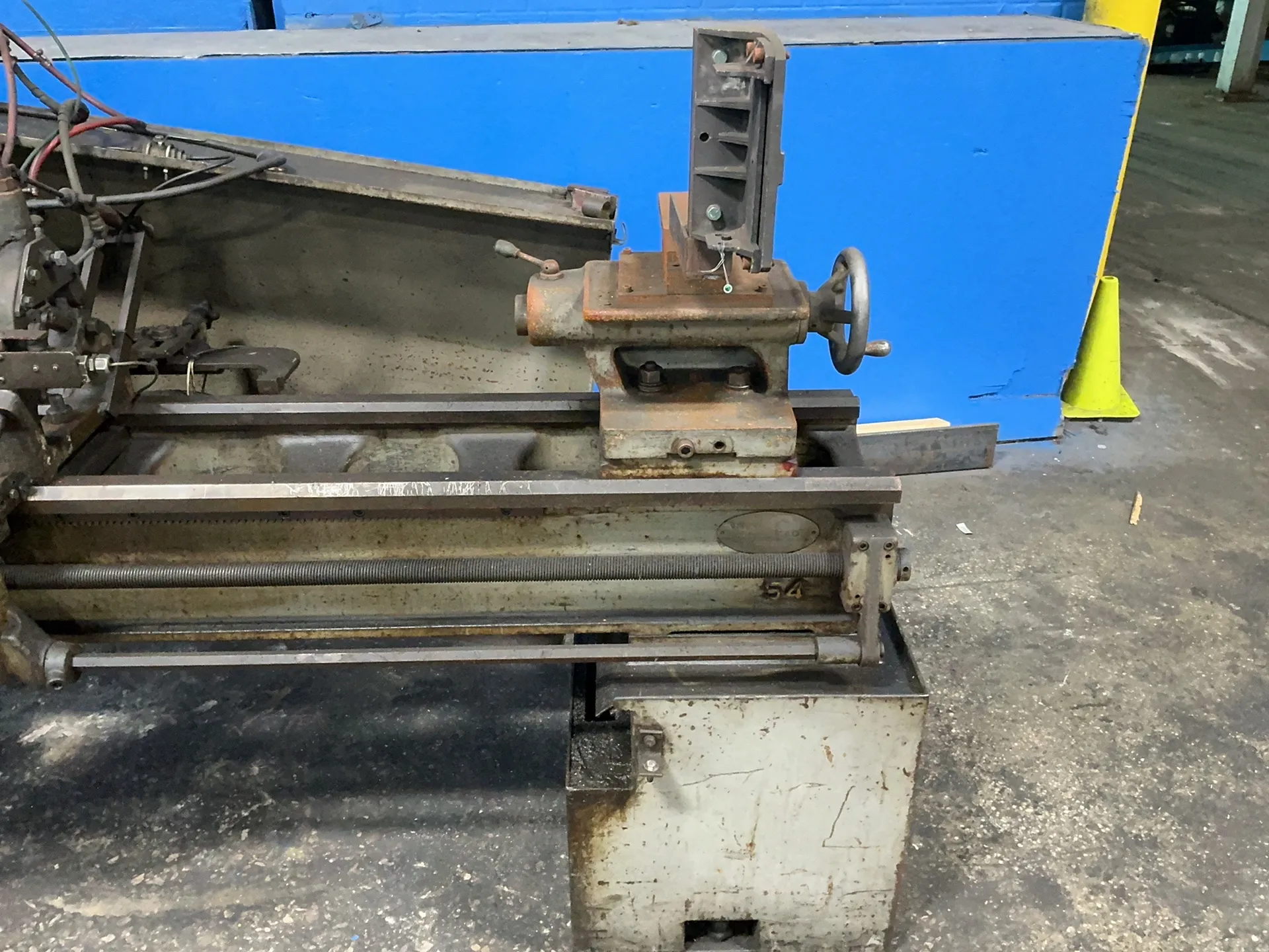 15" x 71" Cincinnati, Engine Lathe, 5 HP, 6.5" 3-Jaw Chuck, 1" Bore, 440 V. - Image 3
