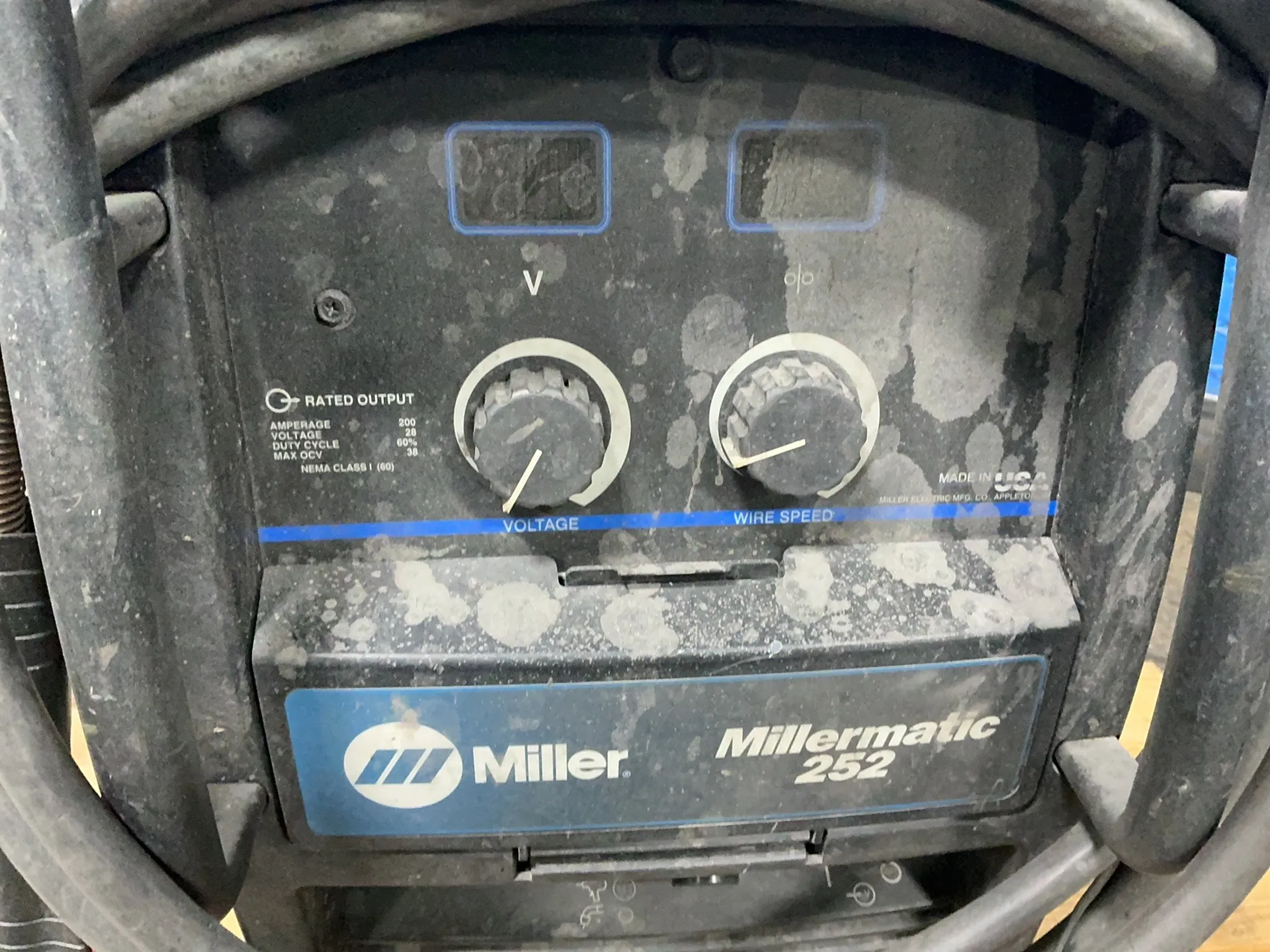Miller #Millermatic-252, Mig Welder, 200 Amp., 230 V., 7.1 KW - Image 3