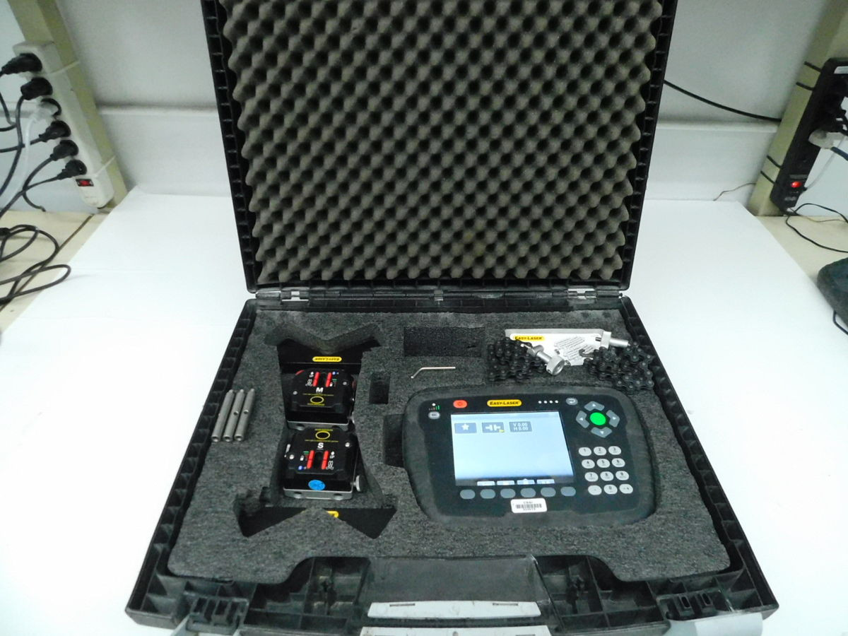 Easy-Laser #E420, Laser Shaft Alignment System, 1-Axis PSD, 0.001 mm Resolution, 10 m Distance, IP65 - Image 1