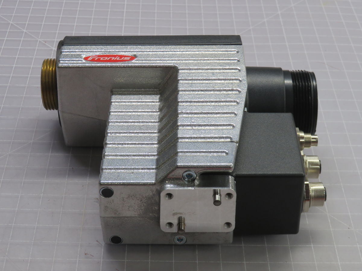Fronius #4036319, Robotic Wire Drive, CMT Welding Process, Water-Cooled Compatible - Image 2