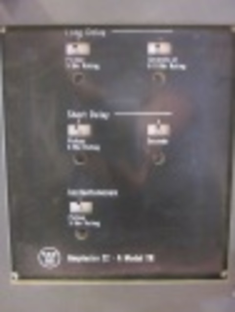 800 Amps, Eaton, DSL-206, electrically operated, drawout, #AB3327 - Image 1