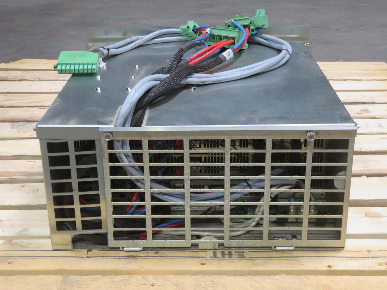 TDK #YM-10-1814, Power Supply Cage Assembly, 3-Slot, 1U Rack, 19" Wide, ROHS (2 available) - Image 4