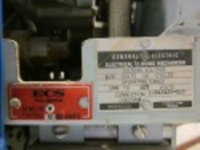 1600 Amps, General Electric, AKR-4A-50-1, electrically operated, drawout, #AB0212 - Image 1