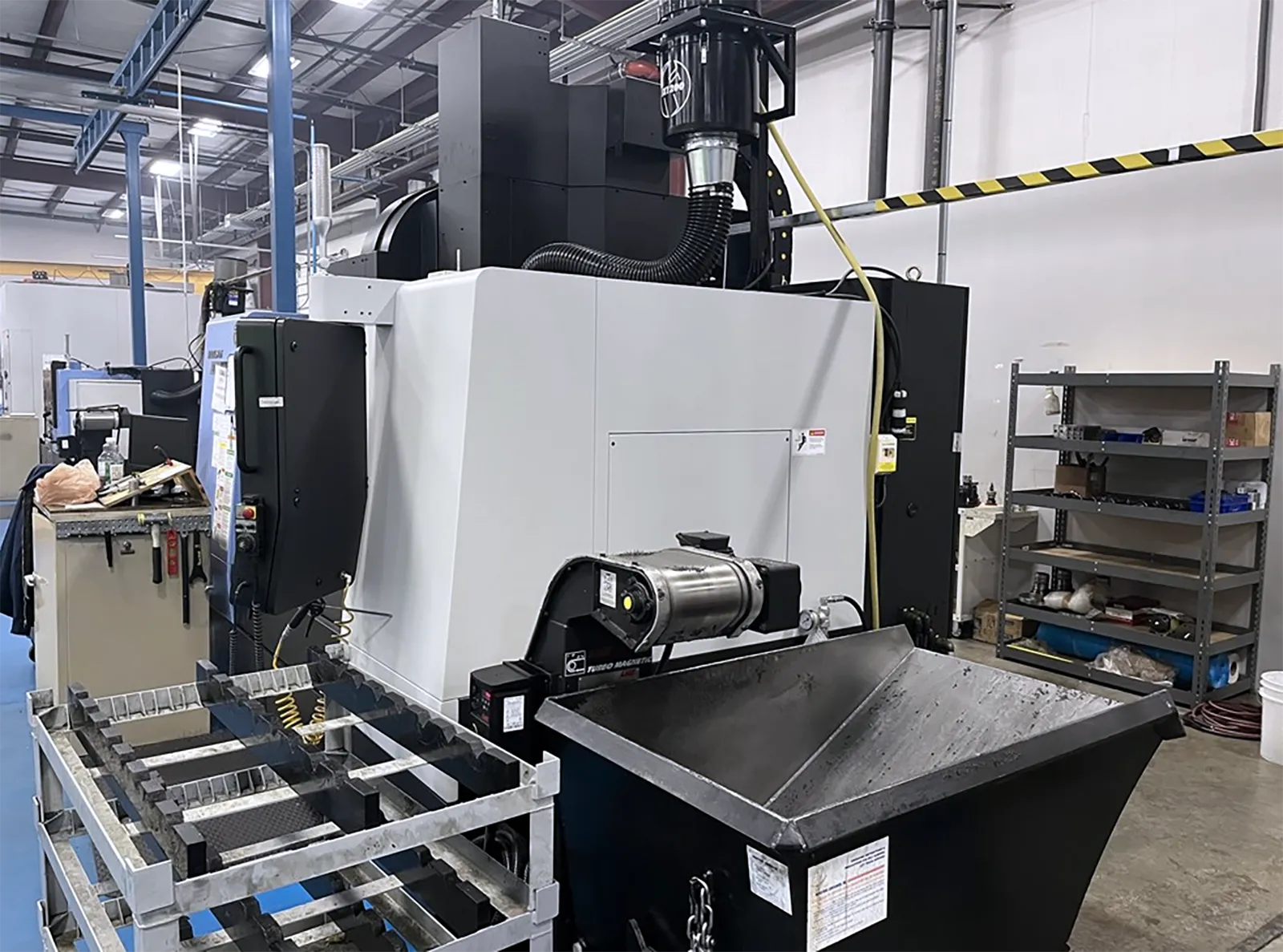 Daewoo Doosan #DNM-6700, CNC vertical machining center, 51.2" X, 26.4" Y, 24.6" Z, 59.1" x26.4" tbl., Fanuc I - Image 3