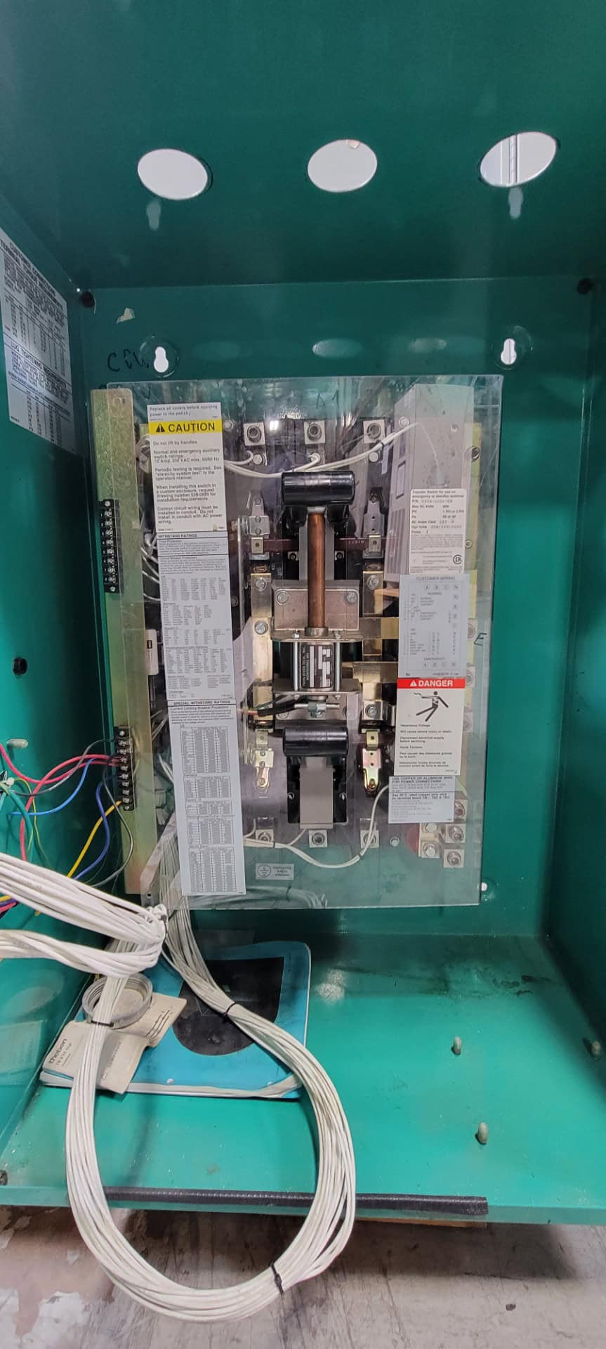225 Amp. Cummins #OTECB-5690785, Automatic Transfer Switch, 3-pole, 208 Volt, 3PH, 2004 - Image 2