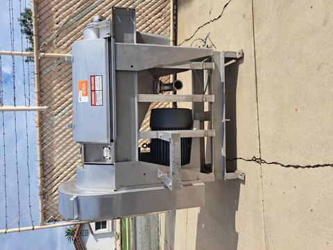 Brown #4000, Screw Pulper/Finisher, Stainless Steel, 0.33" screen opening, 2.5" inlet/outlet, 15 HP, 1775 - Image 1