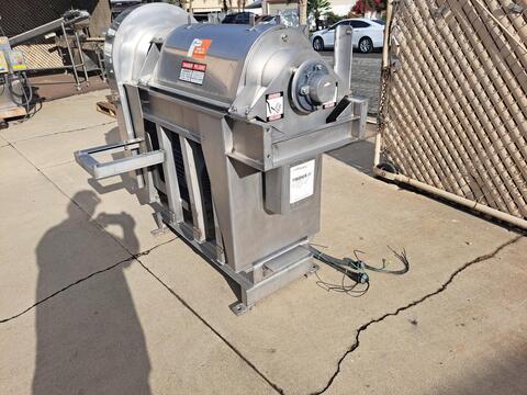 Brown #4000, Screw Pulper/Finisher, Stainless Steel, 0.33" screen opening, 2.5" inlet/outlet, 15 HP, 1775 - Image 3