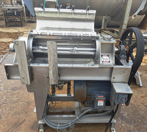 Brown #4000, Screw Pulper/Finisher, Stainless Steel, 0.33" screen opening, 2.5" inlet/outlet, 15 HP, 1775 - Image 5