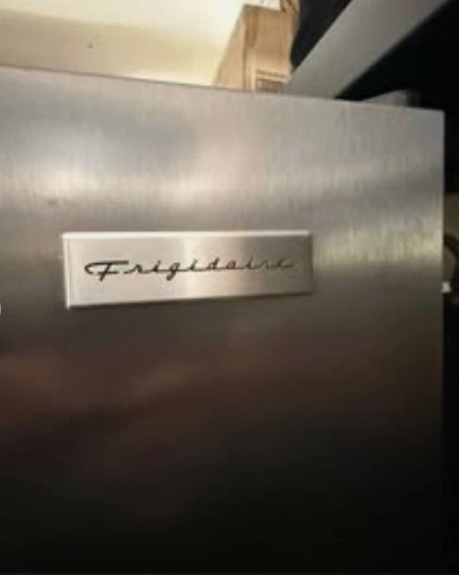 Frigidaire, Stainless Steel Fridge & Freezer, 32" width x 65" H, 140 psig, 115 Volt - Image 5