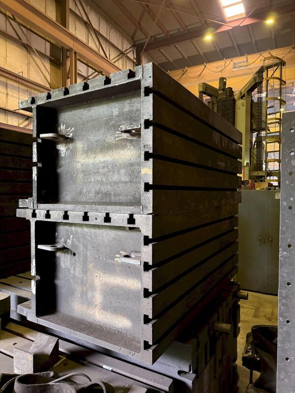 36" x 73" x 29" T-slotted box type riser set (4 available) - Image 2