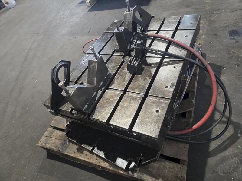30" x 40" Air lift rotary table - Image 4