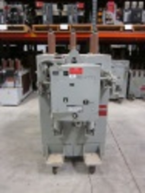 1200 Amps, General Electric, AM-13.8-750B-6L, electrically operated, drawout, #AB0797 - Image 2