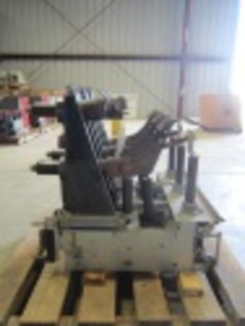 1200 Amps, Eaton, 150DH-P500, electrically operated, drawout, #AB5563 - Image 5