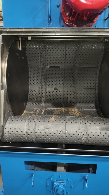 6 cu.ft. Wheelabrator #WTB-6, Tumblast, rubber belt - Image 6