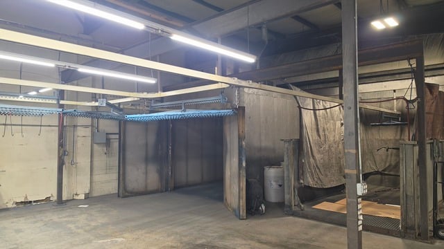 Complete Batch Powder System, oven, gun, conveyors, 6200 cfm - Image 1