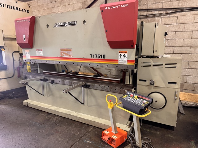 175 Ton, Accurpress #717510, CNC Hydraulic Press Brake, 120" bed length, 100" between frames, 8" ram stroke - Image 3