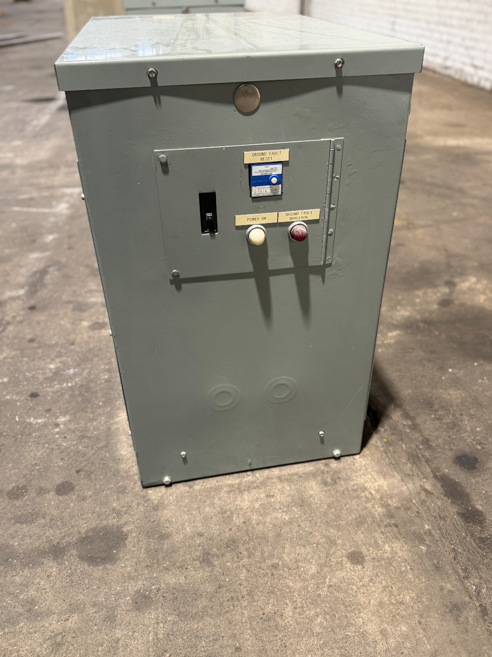 15 KVA 208 Pri. 208Y/120 Sec., Industrial Control Transformer - Image 3