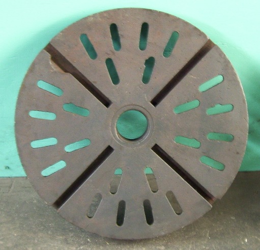 22" Lathe Face Plate, 4 TPI, 3-3/8" through hole, 4 T-slots - Image 4