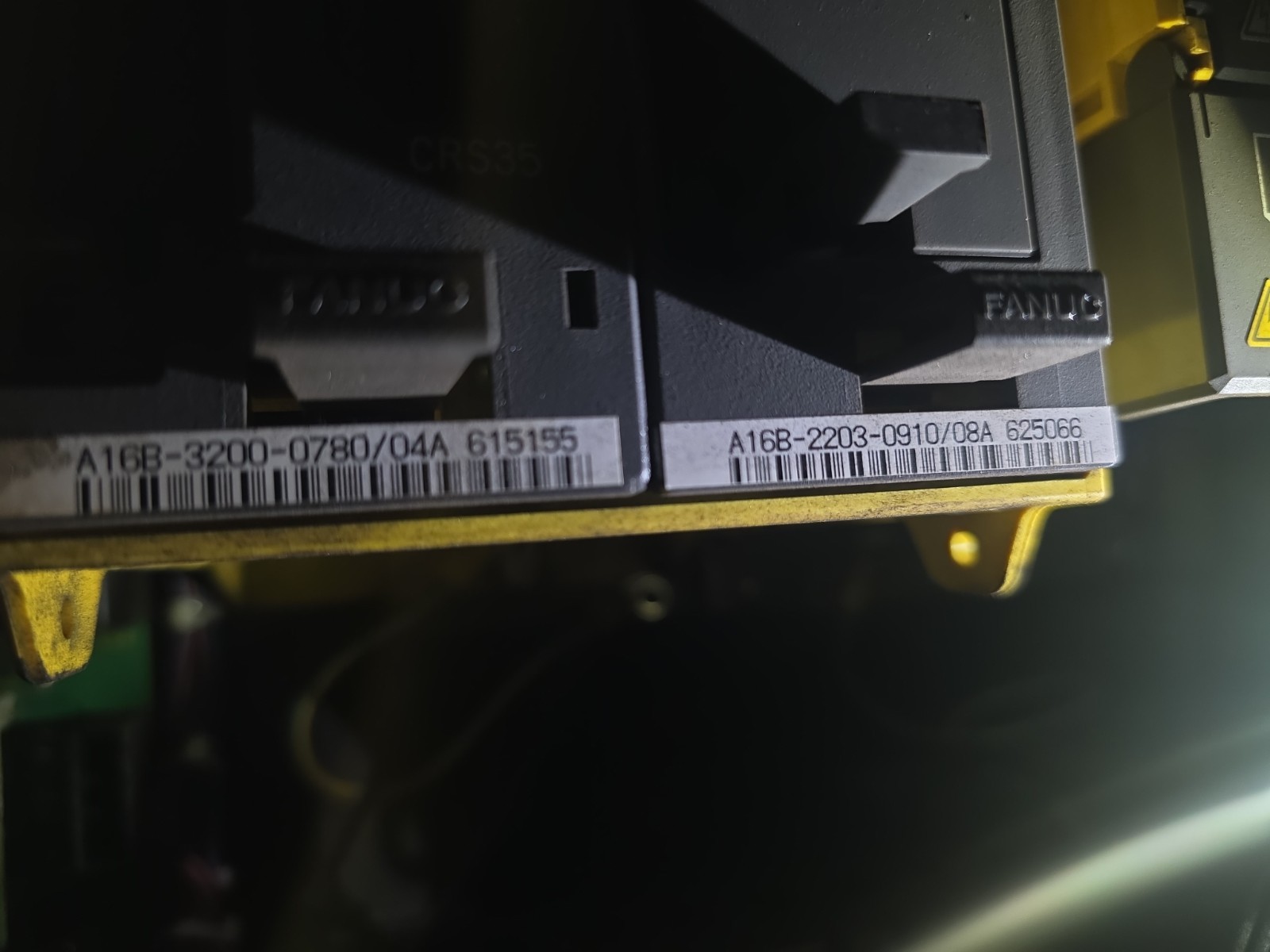 Fanuc, A05B-2611-B322, R-30iB Robot Controller System - Image 4