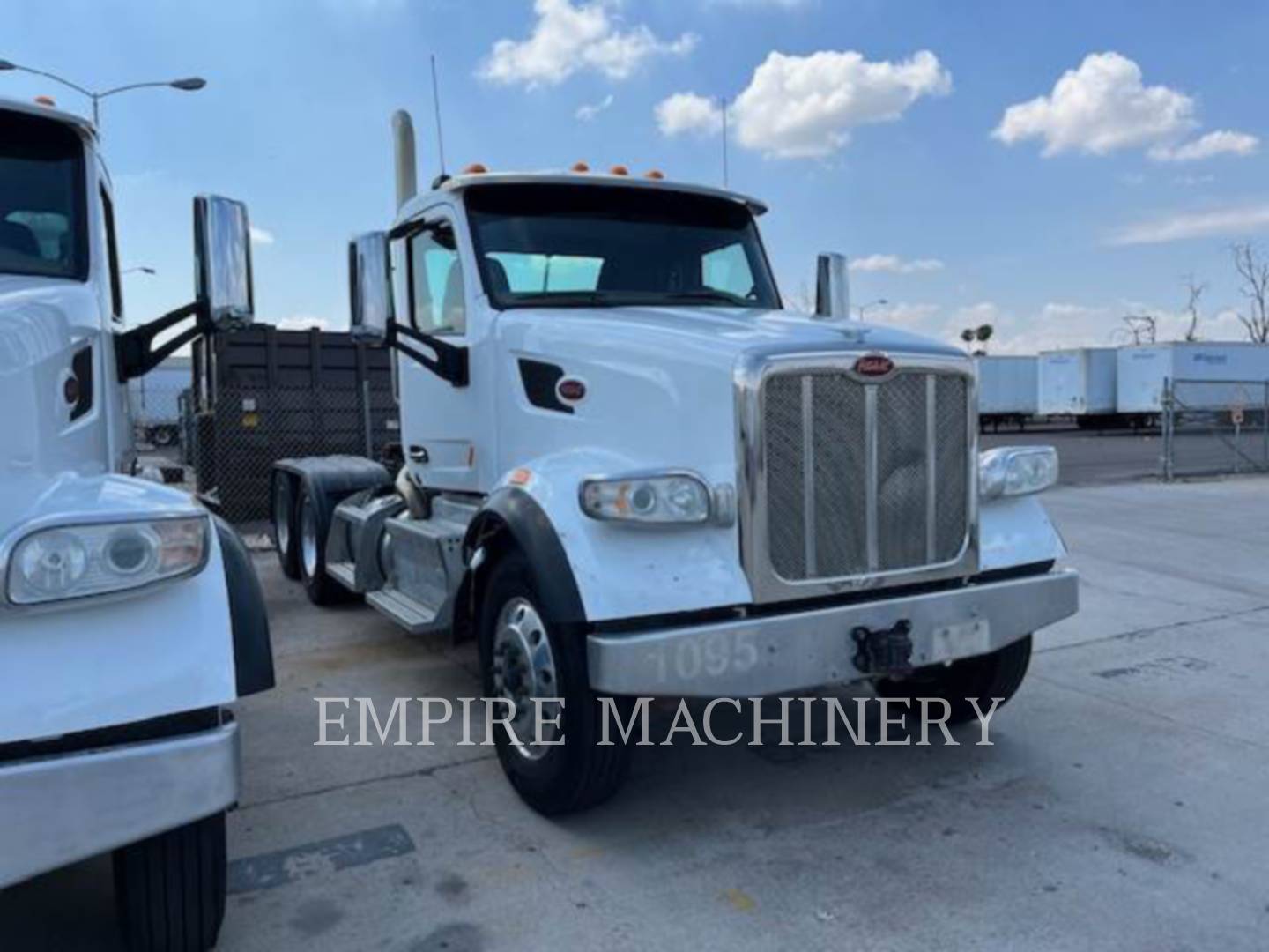 Peterbilt (Obsolete) J.h. Day CAB, On Highway Truck Engine, 480769 hours, S/N: 1XPCD49X4HD448057, 2017 - Image 8