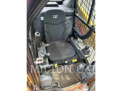 Cat 246D3, Skid Steer Loader, 893 hours, S/N: KC601757C, 2021 - Image 5