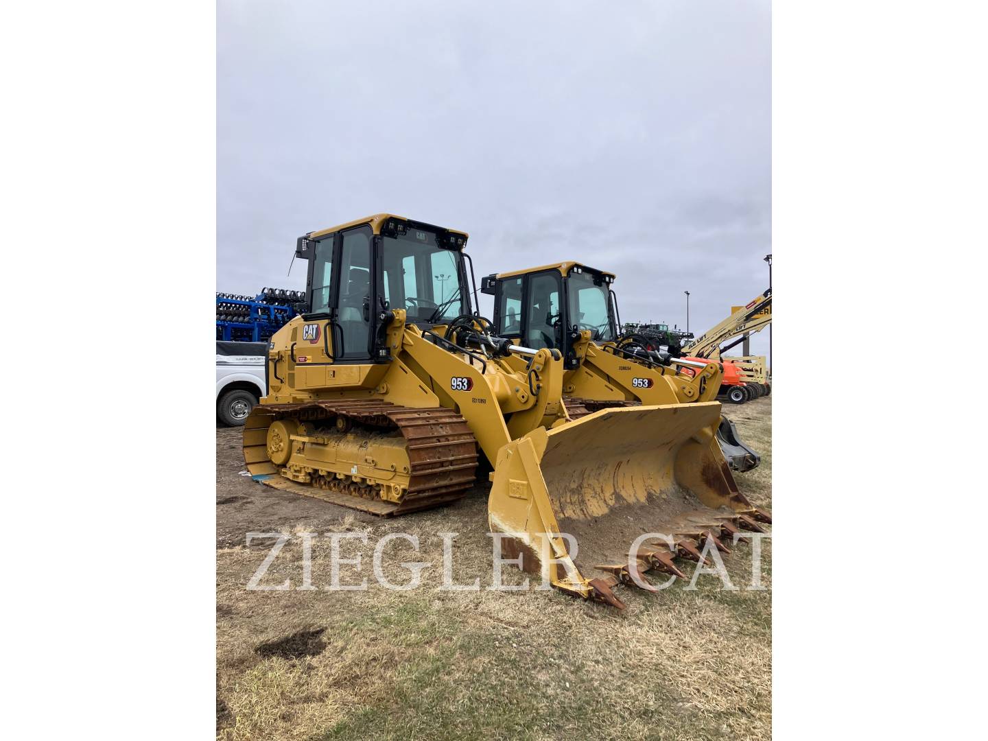 Caterpillar 953-12LGP, Track Loader, 1025 hours, S/N: LTL00666, 2024 - Image 2
