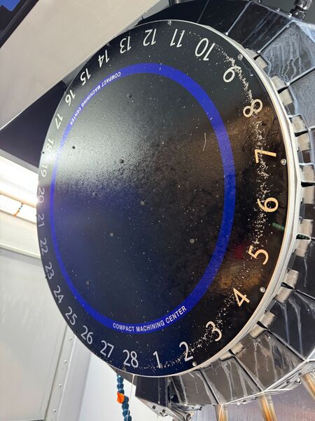 Brother #Speedio-S700XD2, CNC drill & tap, 28 ATC, 27.56" X, 17.72" Y, 11.81" Z, 27k RPM, BT30, 10 HP, chip - Image 9