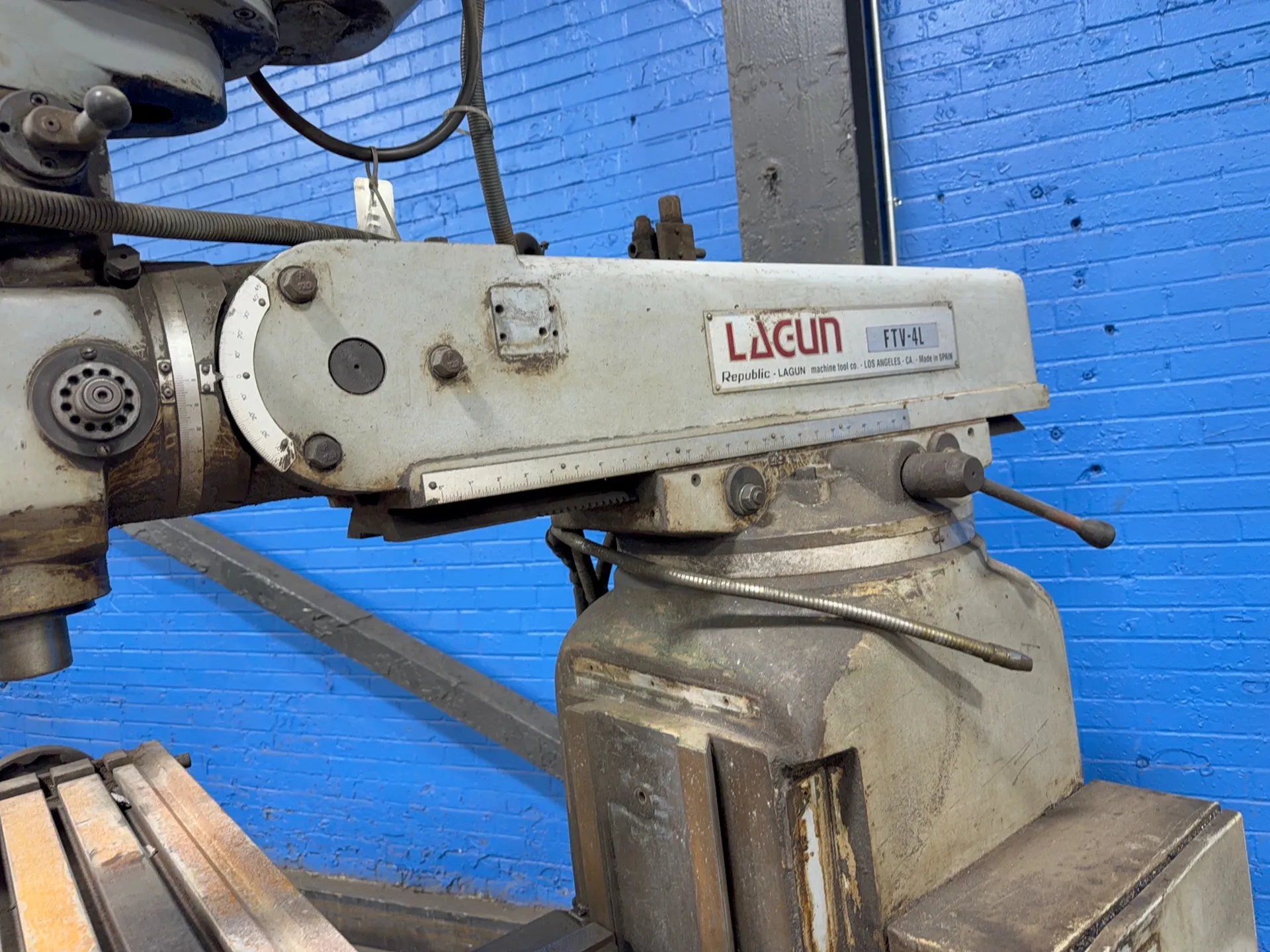 Lagun #FTV-4L, Vertical Mill, 11" x 58" Table, 3 KW, Made In Spain - Image 3