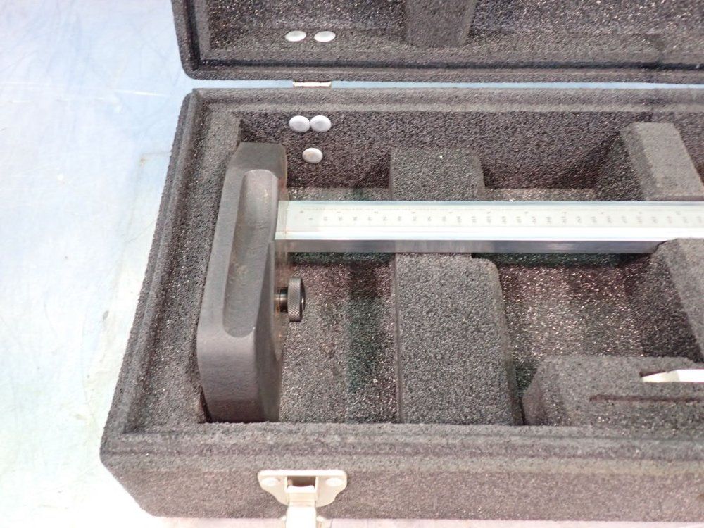 Starrett #254E & M, Vernier Height Gauge, 20" / 510mm, With Case - Image 2